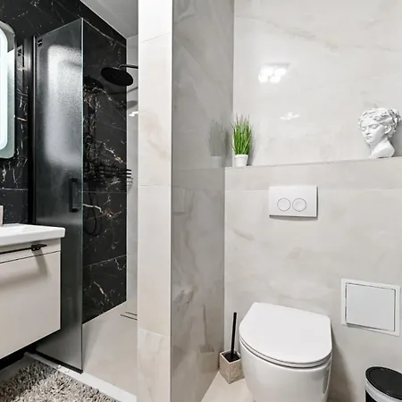Newly Renovated Apartment Luce Zadar Exterior photo