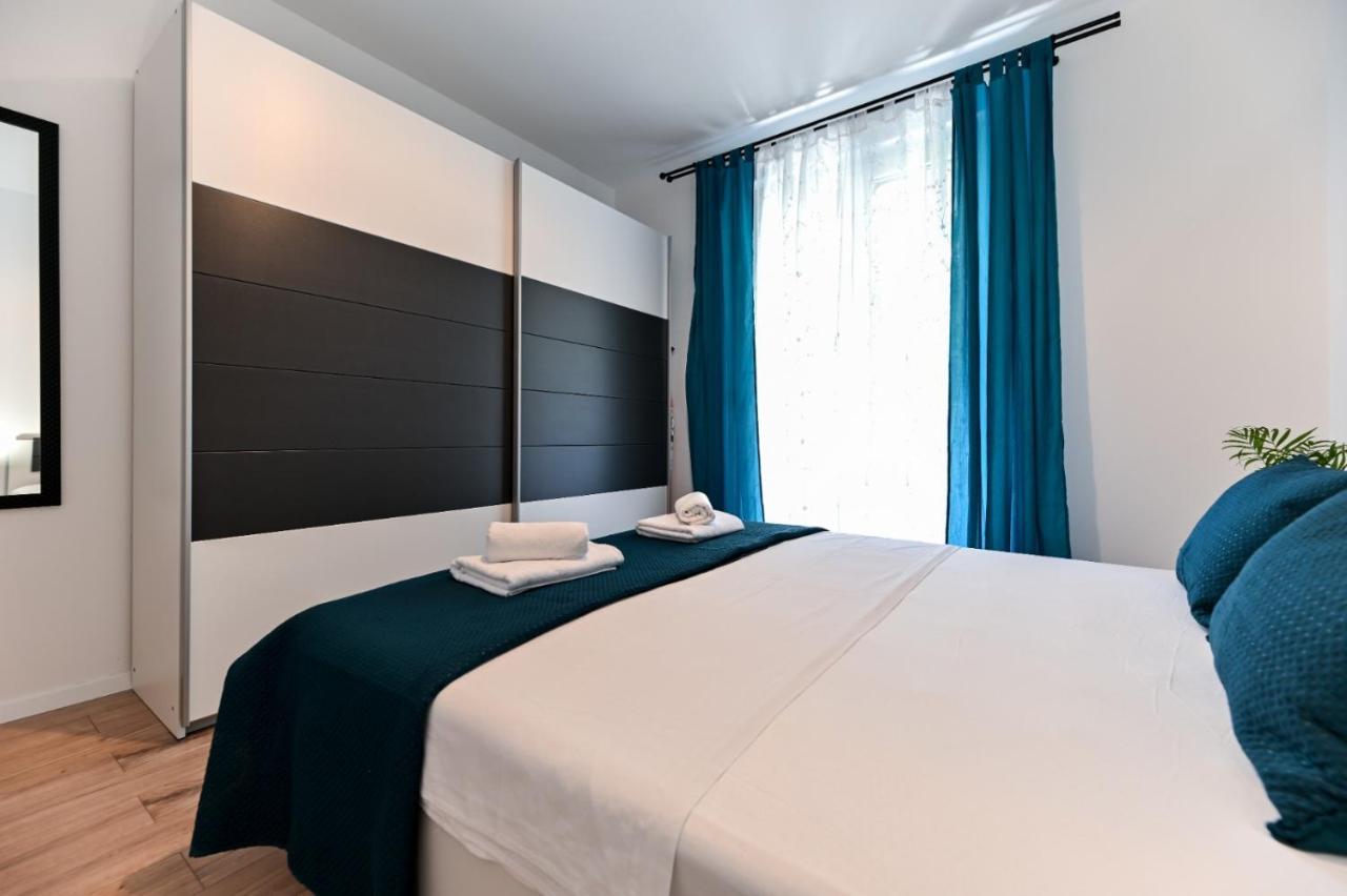 Newly Renovated Luce Apartment *