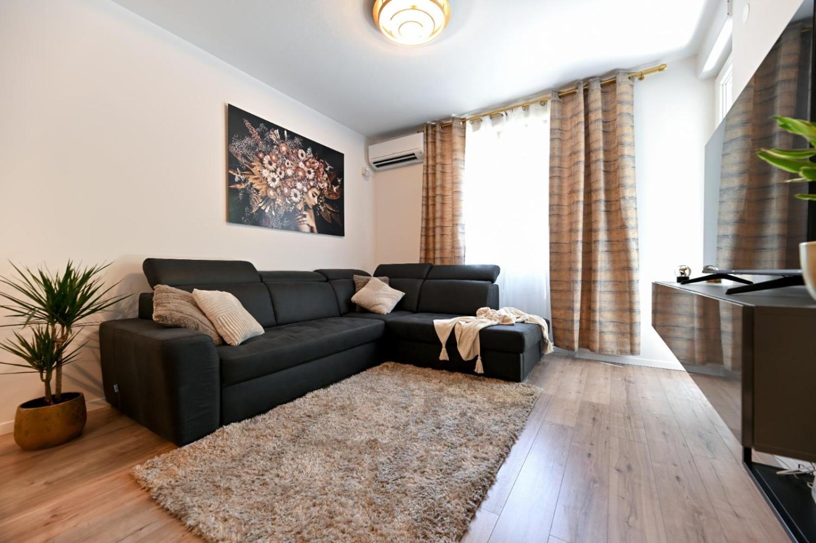 Apartment Newly Renovated Luce